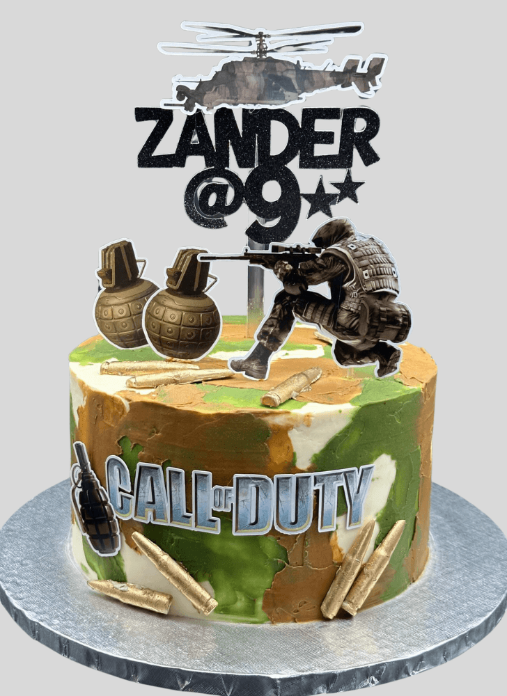 Pretty Call of Duty Cake