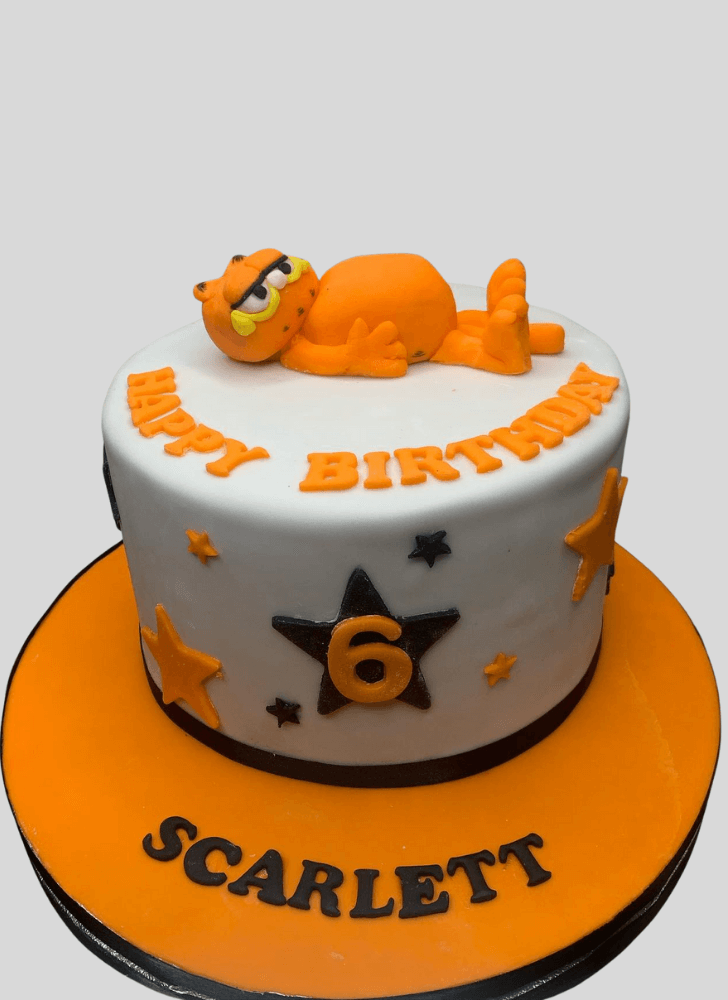 Charming Garfield Cake