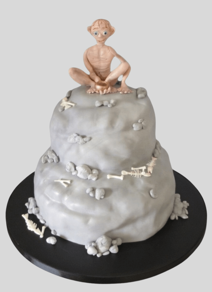 Dazzling Gollum Cake