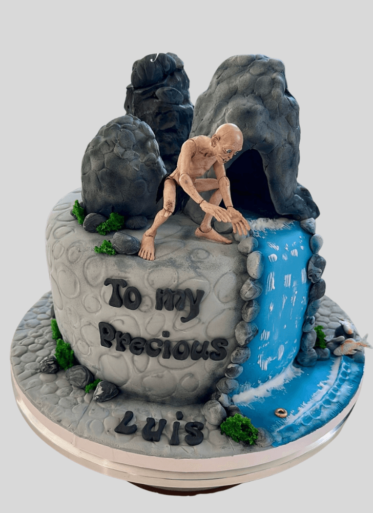 Delicate Gollum Cake
