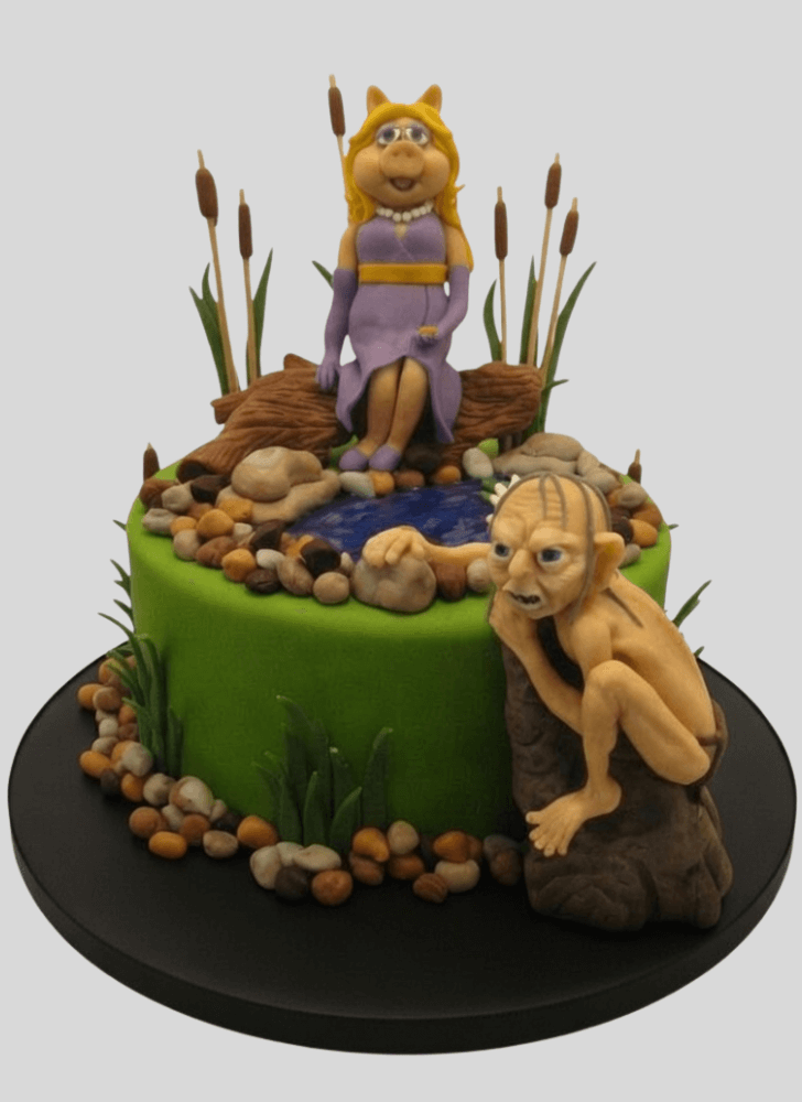 Slightly Gollum Cake
