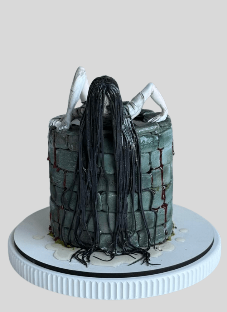 Delicate Scary Cake