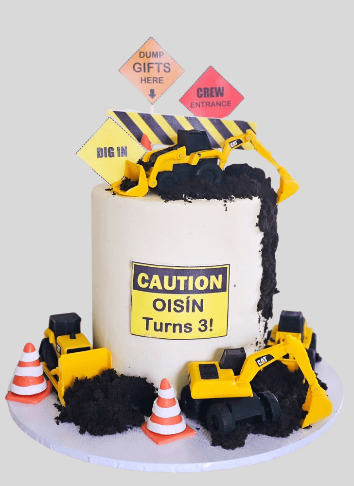 Superb Construction Cake
