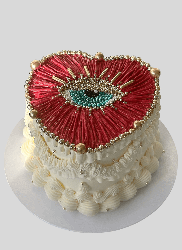Good Looking Eye Cake