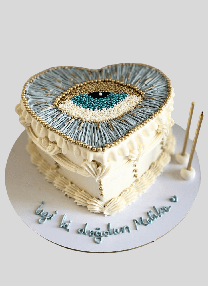 Grand Eye Cake