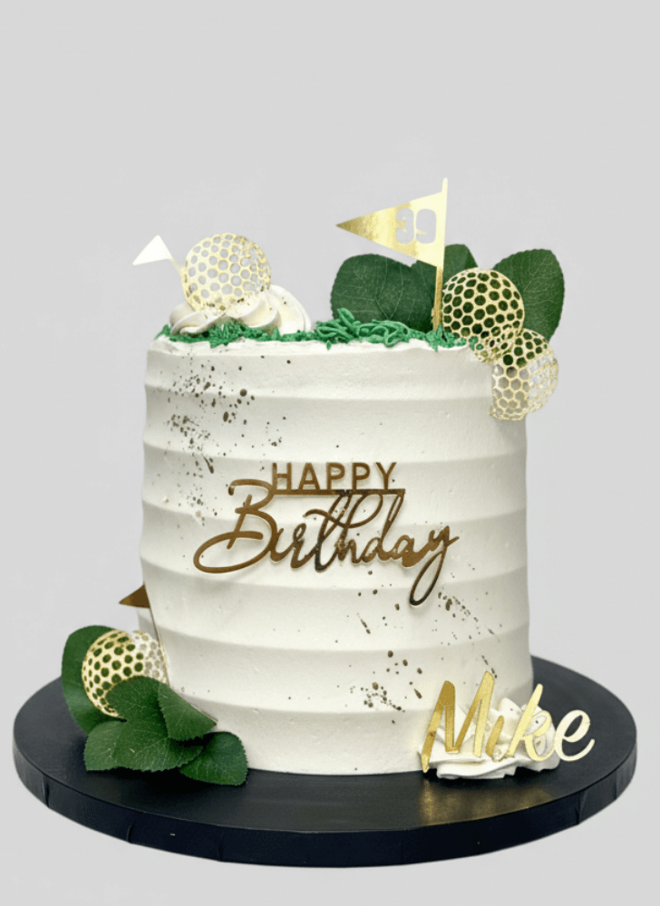 Captivating Golf Cake