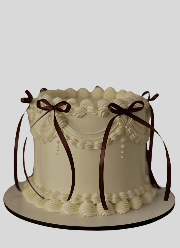 Bewitching Lambeth Cake