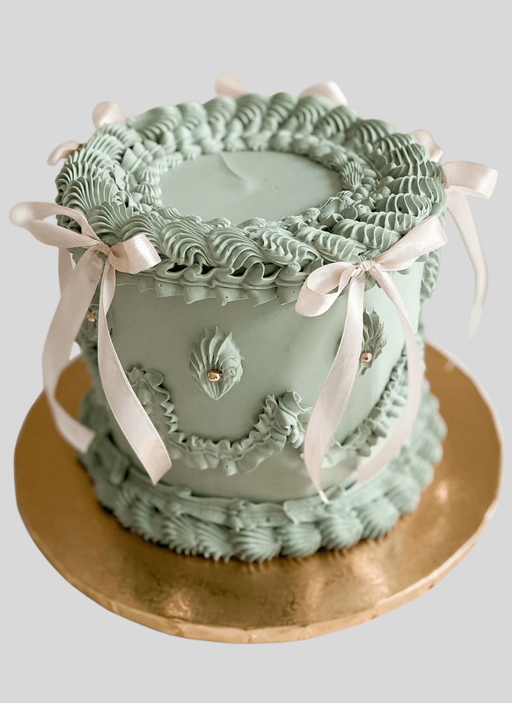 Enthralling Lambeth Cake