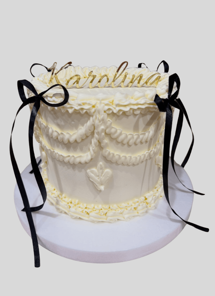 Gorgeous Lambeth Cake