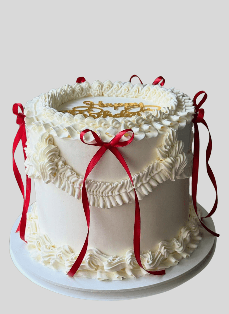 Inviting Lambeth Cake