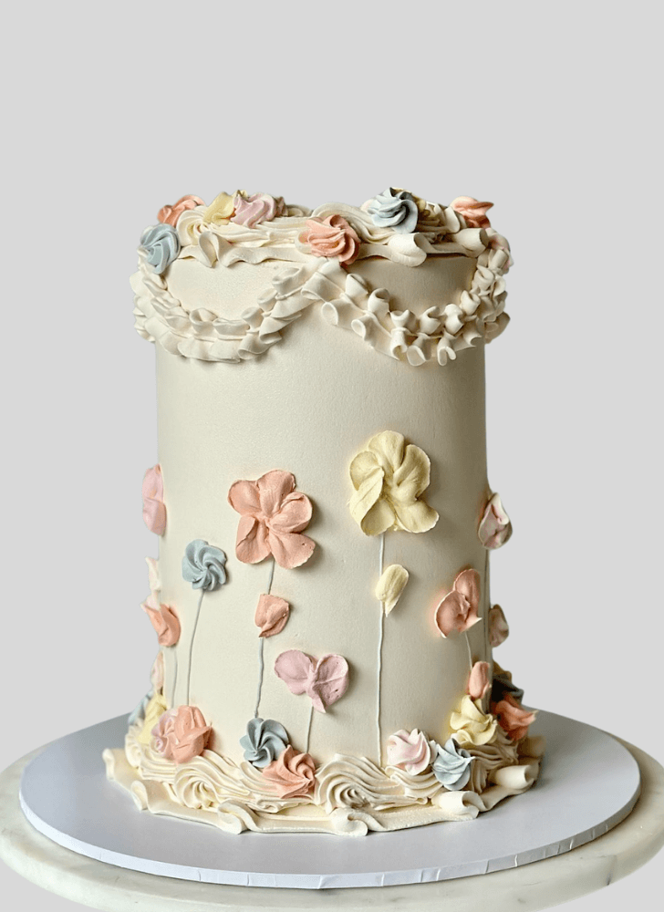 Shapely Lambeth Cake