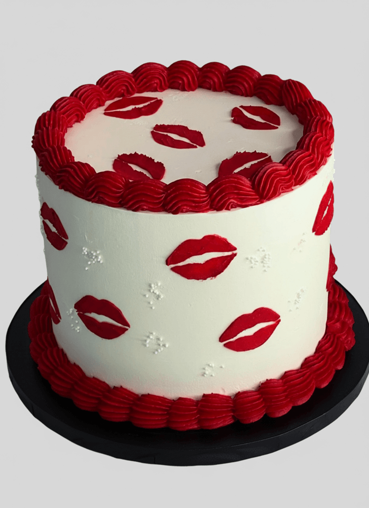 Admirable Lips Cake Design