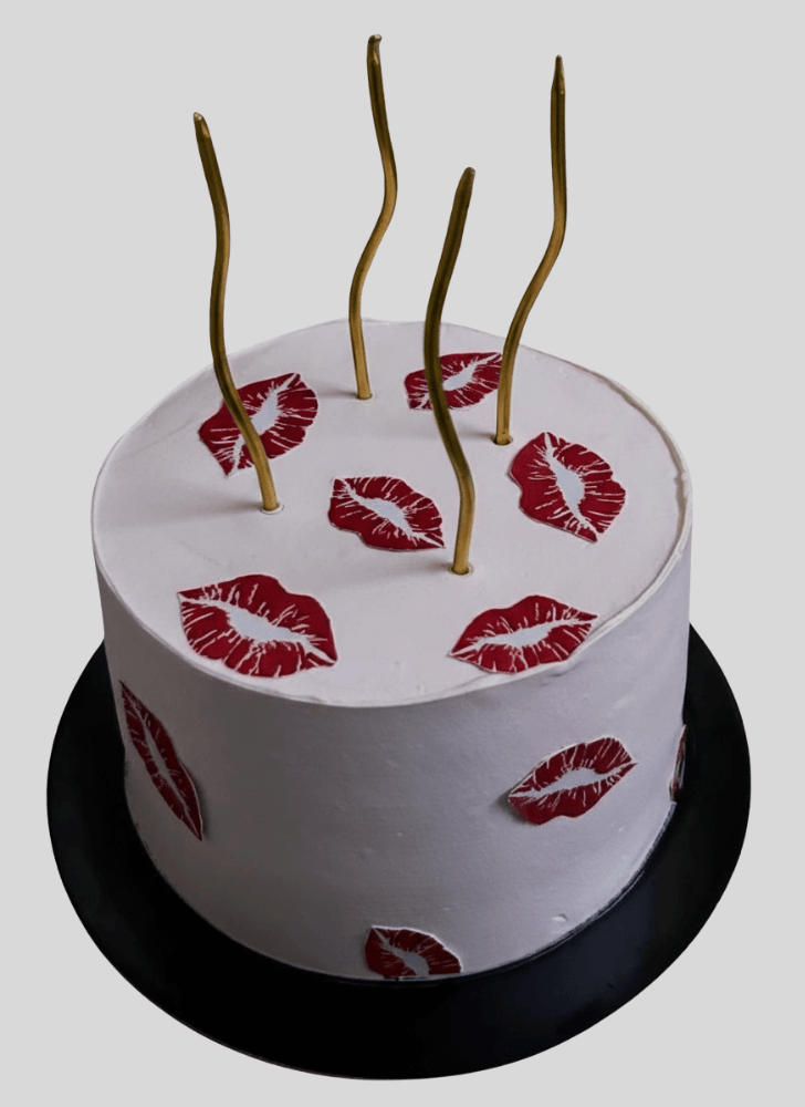 Delightful Lips Cake