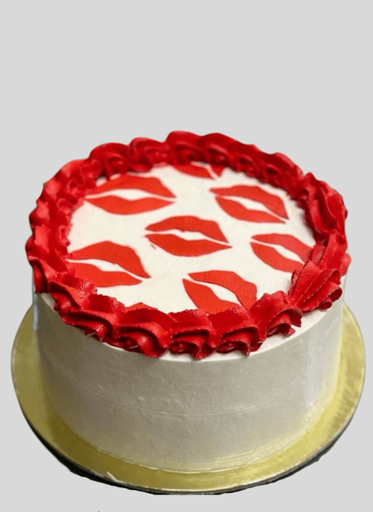 Pleasing Lips Cake