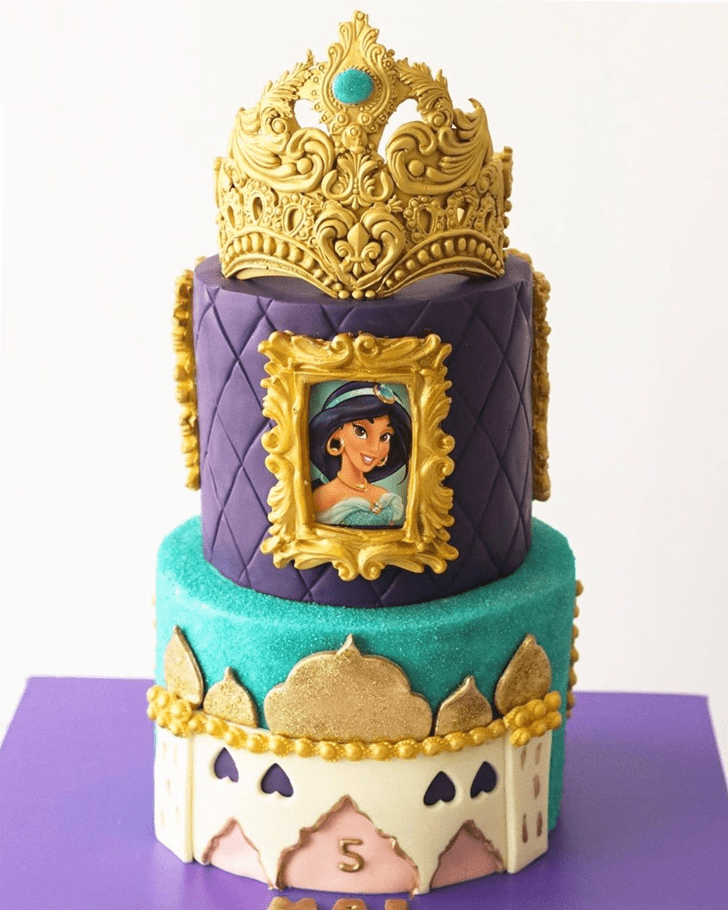 Classy Aladdin Cake
