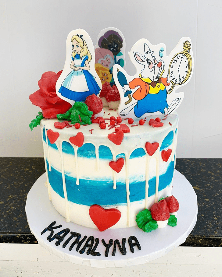 Elegant Alice in Wonderland Cake