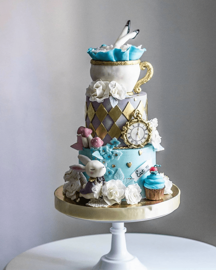 Enthralling Alice in Wonderland Cake