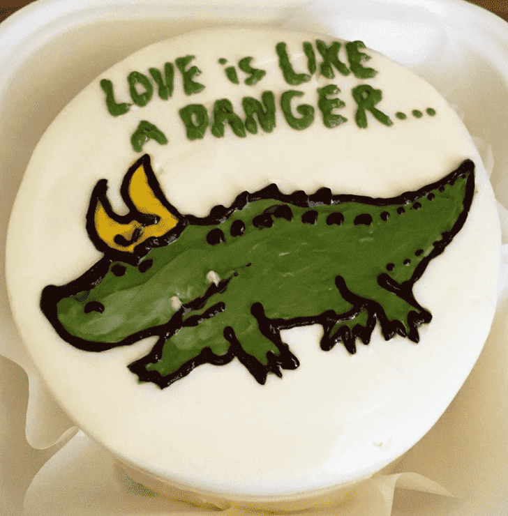 Alluring Alligator Cake Cake