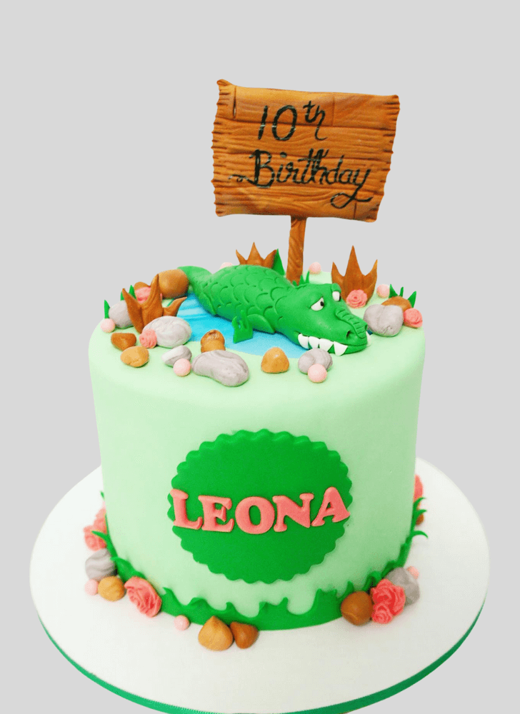 Elegant Alligator Cake