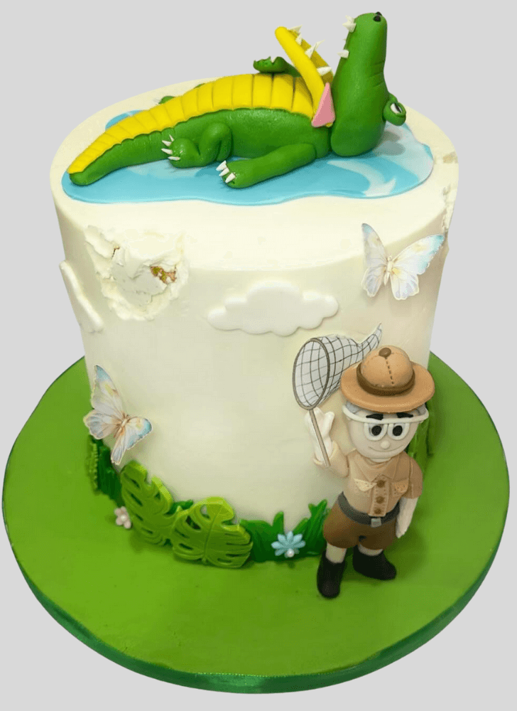 Good Looking Alligator Cake