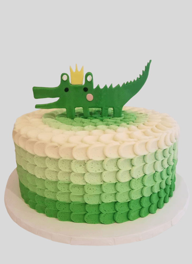Pretty Alligator Cake