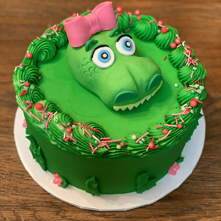 Fair Alligator Cake