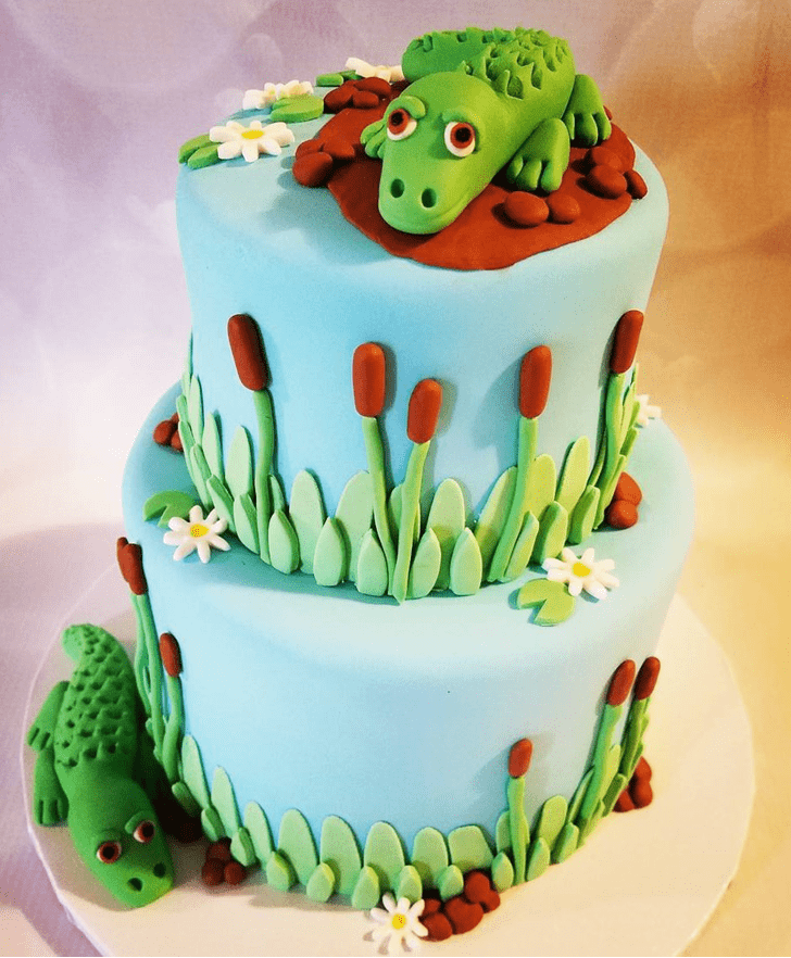 Gorgeous Alligator Cake