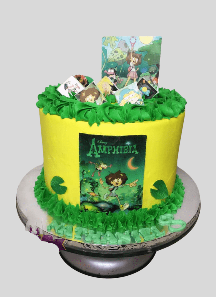 Elegant Amphibia Cake