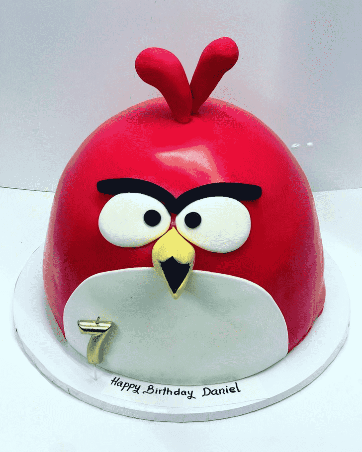 Divine Angry Birds Cake
