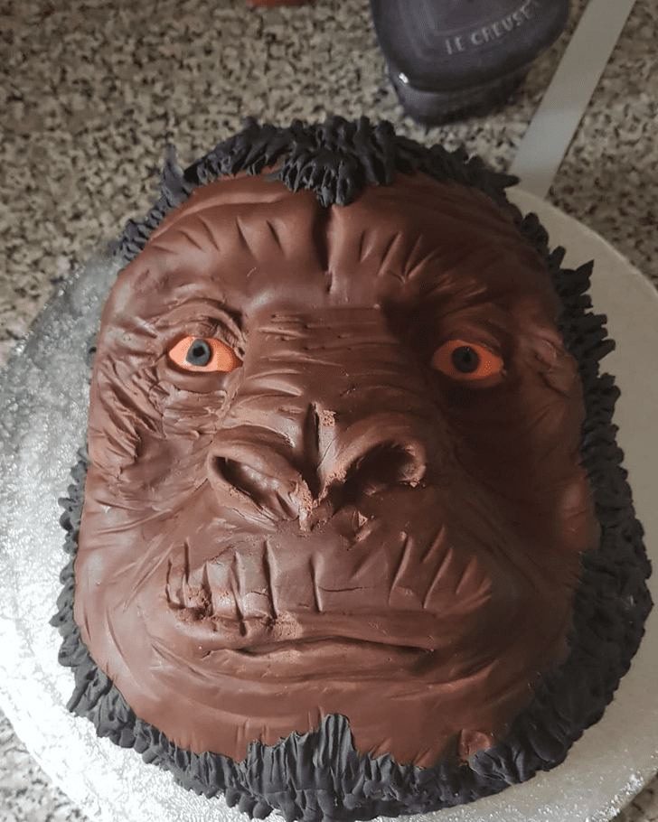 Alluring Ape Cake