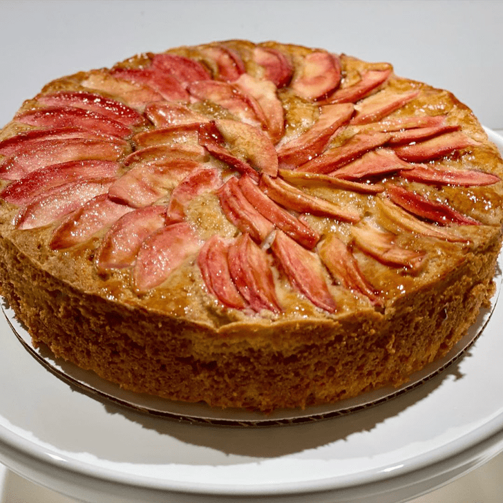 Cute Apple Cake