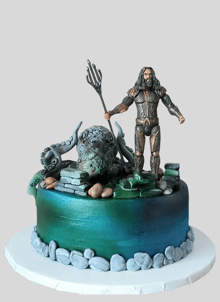 Admirable Aquaman Cake Design