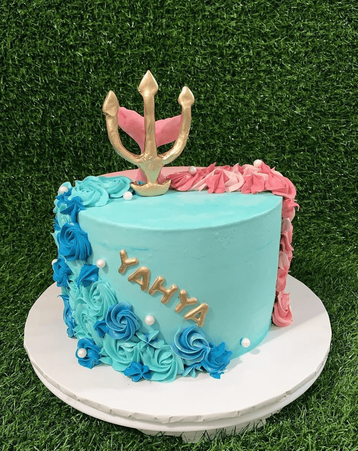 Captivating Aquaman Cake