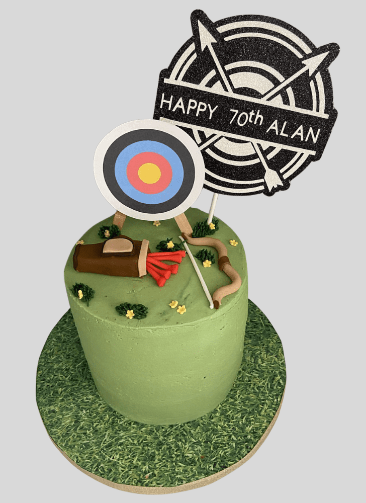 Grand Archery Cake