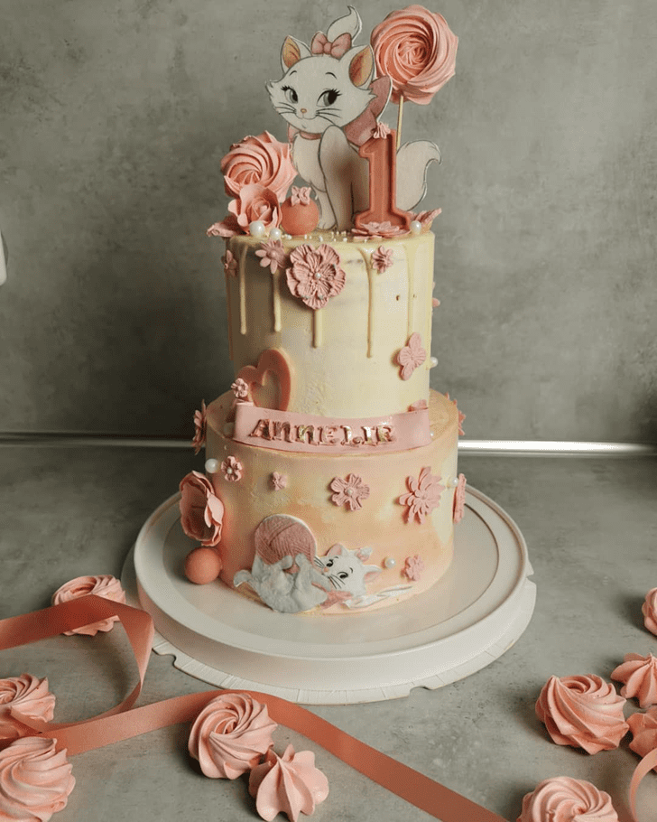 Gorgeous Aristocats Cake