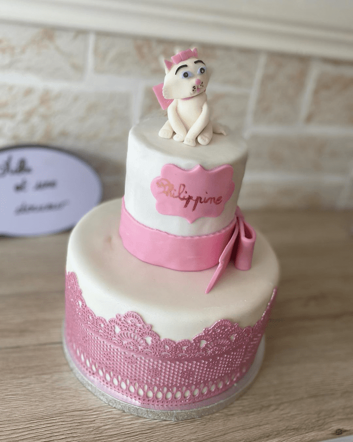 Magnetic Aristocats Cake
