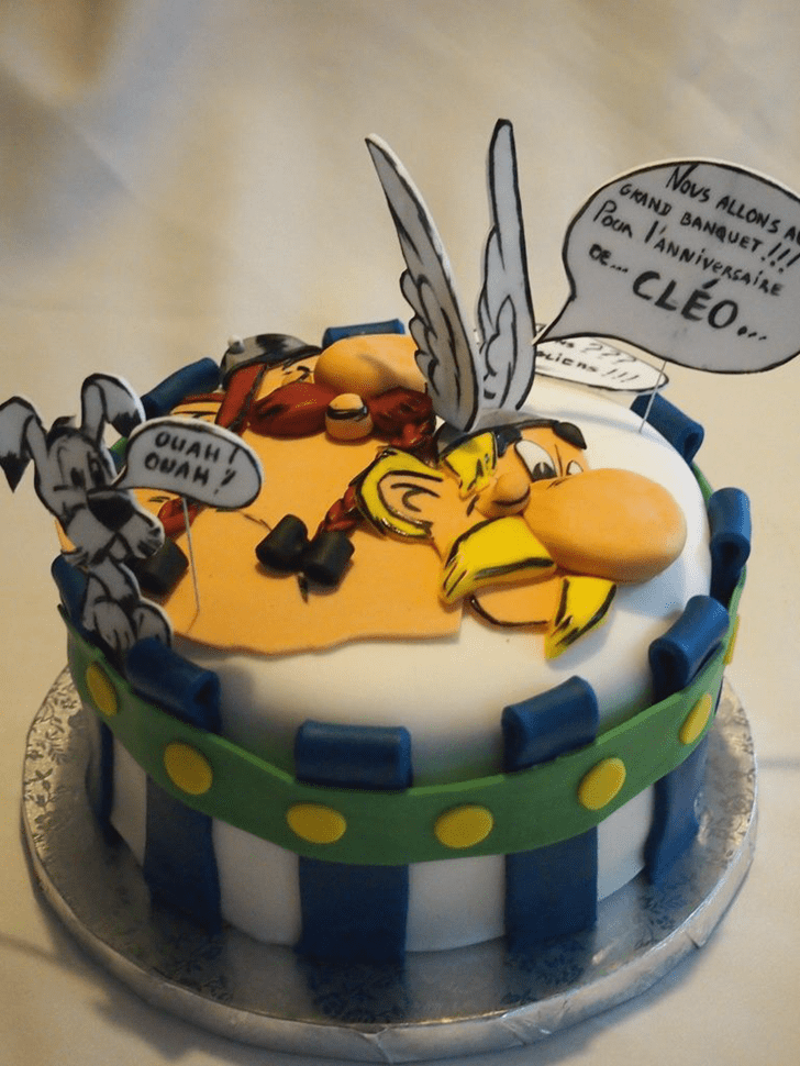 Cute Asterix Cake