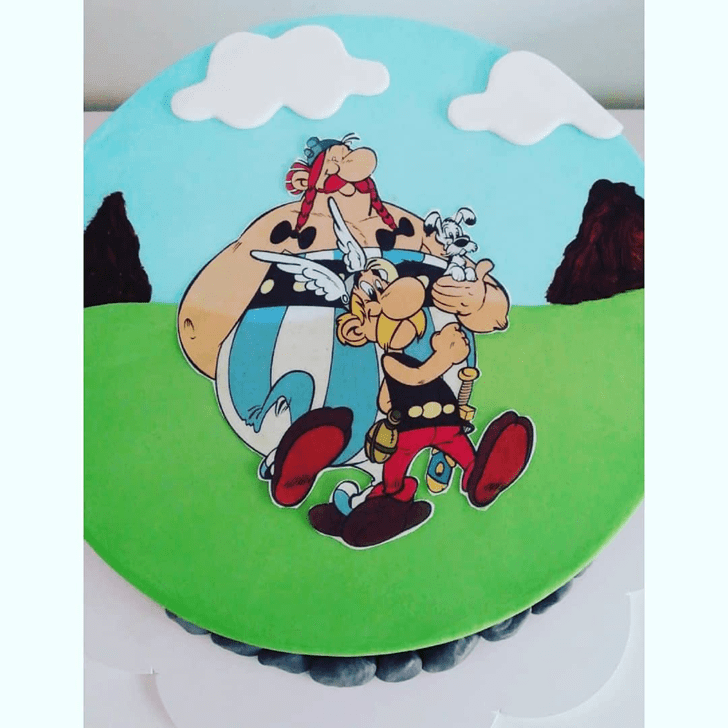 Pleasing Asterix Cake