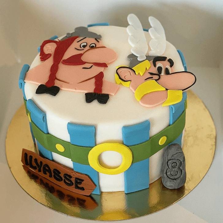 Pretty Asterix Cake