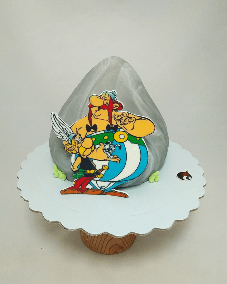 Radiant Asterix Cake
