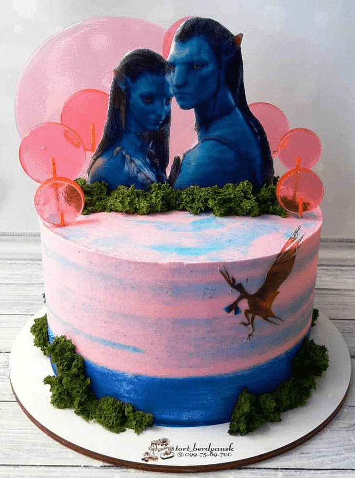 Comely Avatar Cake
