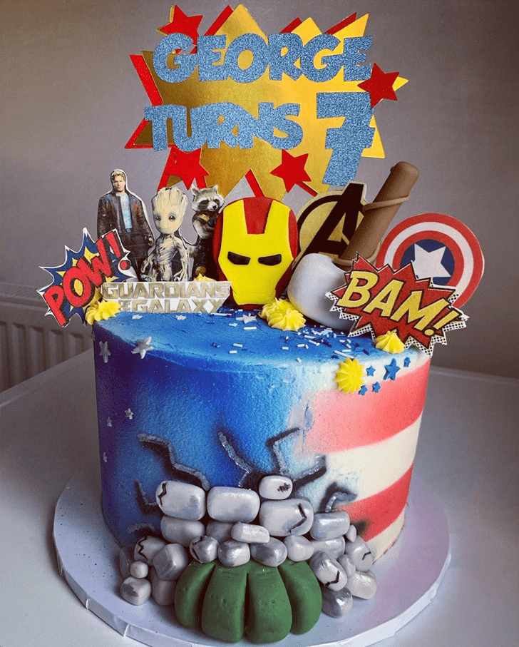 Lovely Avengers Cake Design