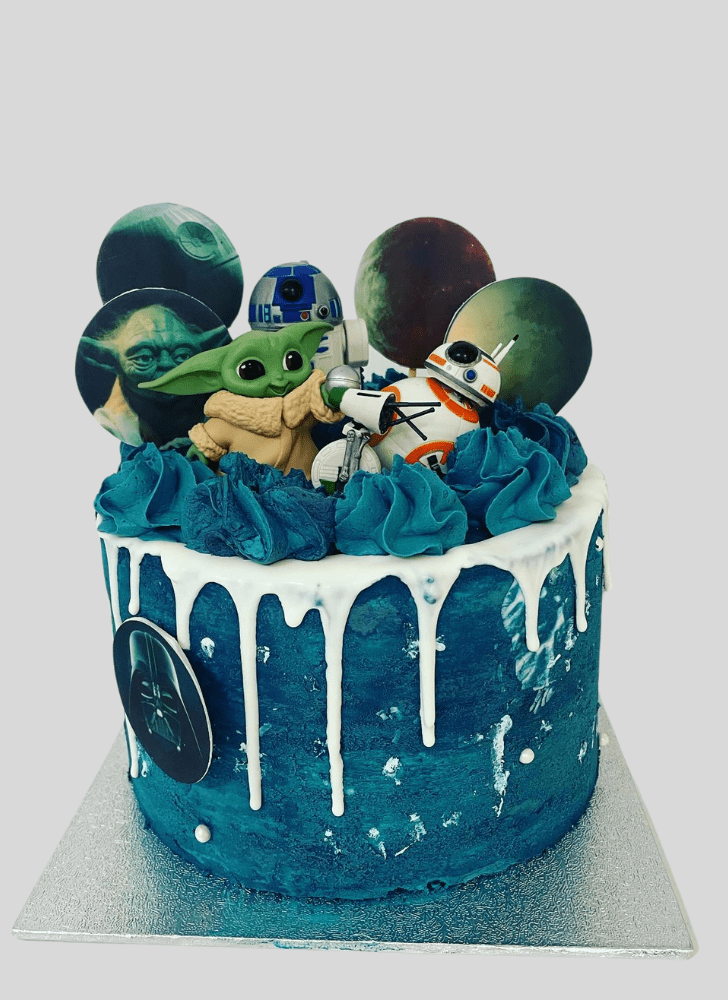 Alluring Baby Yoda Cake