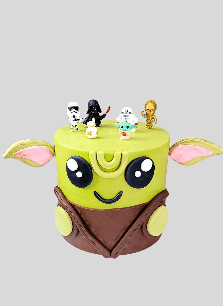 Fetching Baby Yoda Cake