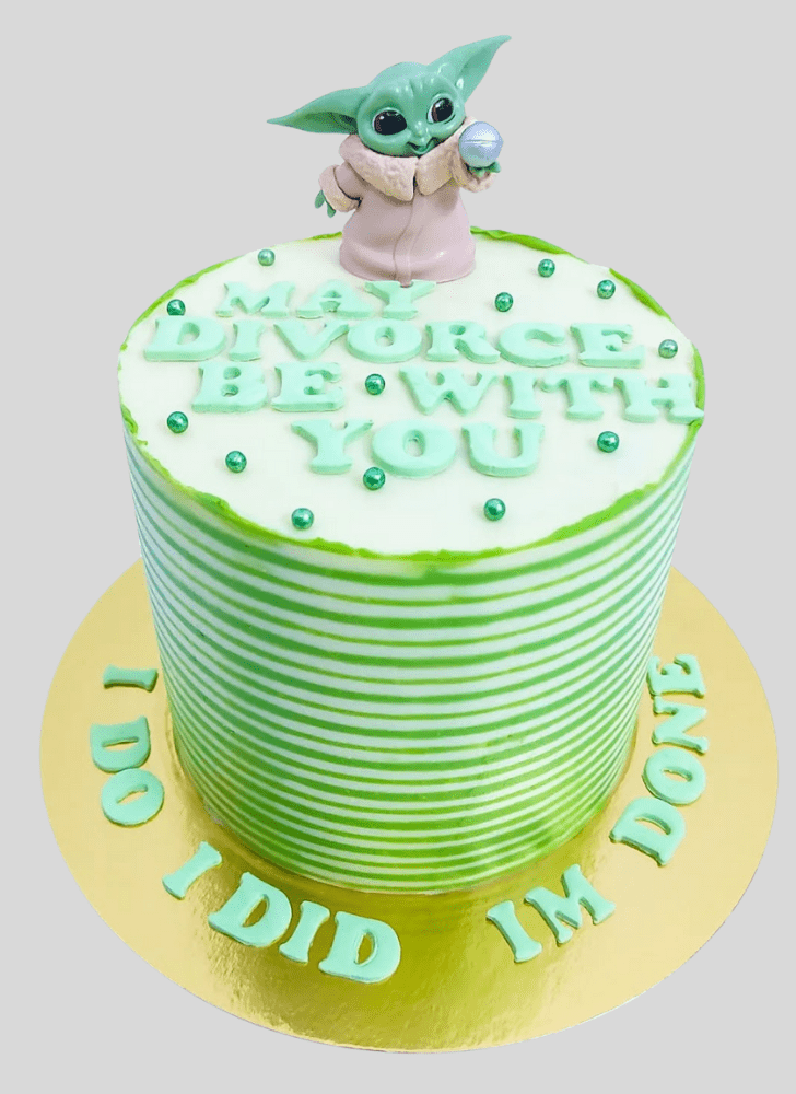 Grand Baby Yoda Cake