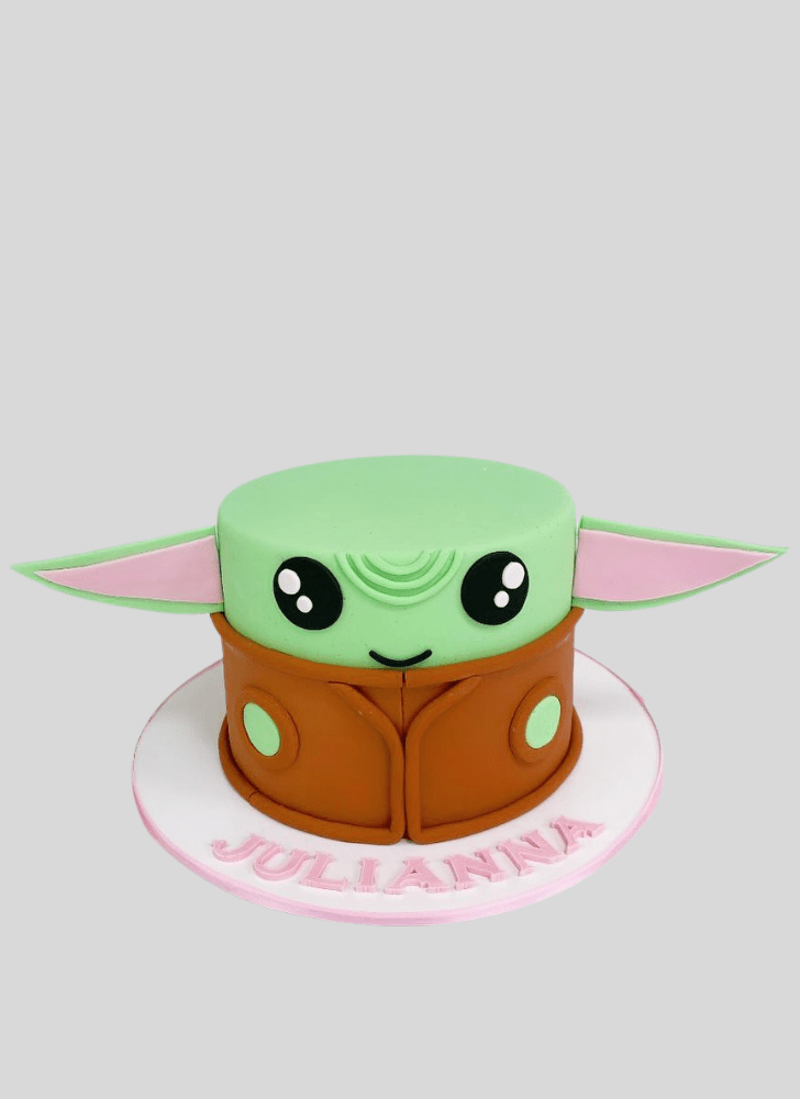 Magnetic Baby Yoda Cake