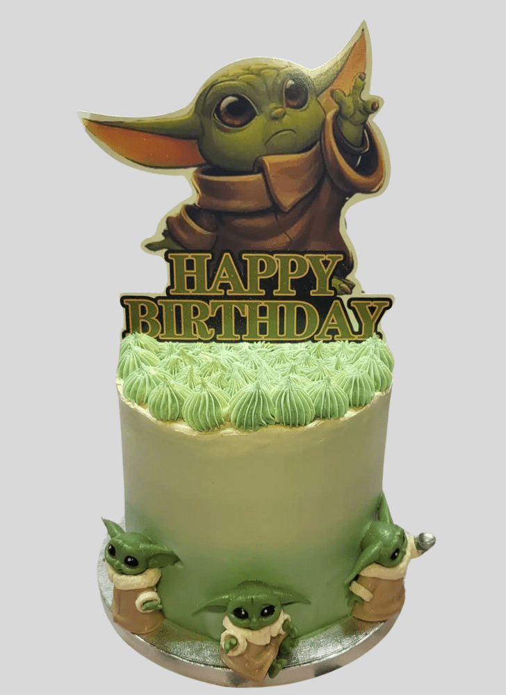 Wonderful Baby Yoda Cake Design