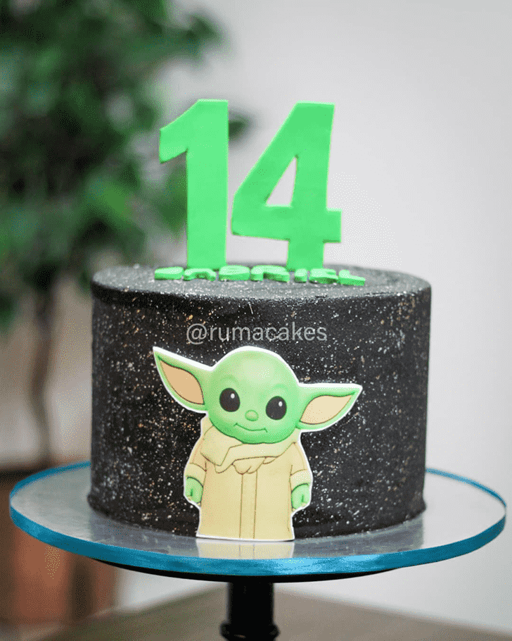 Appealing Baby Yoda Cake