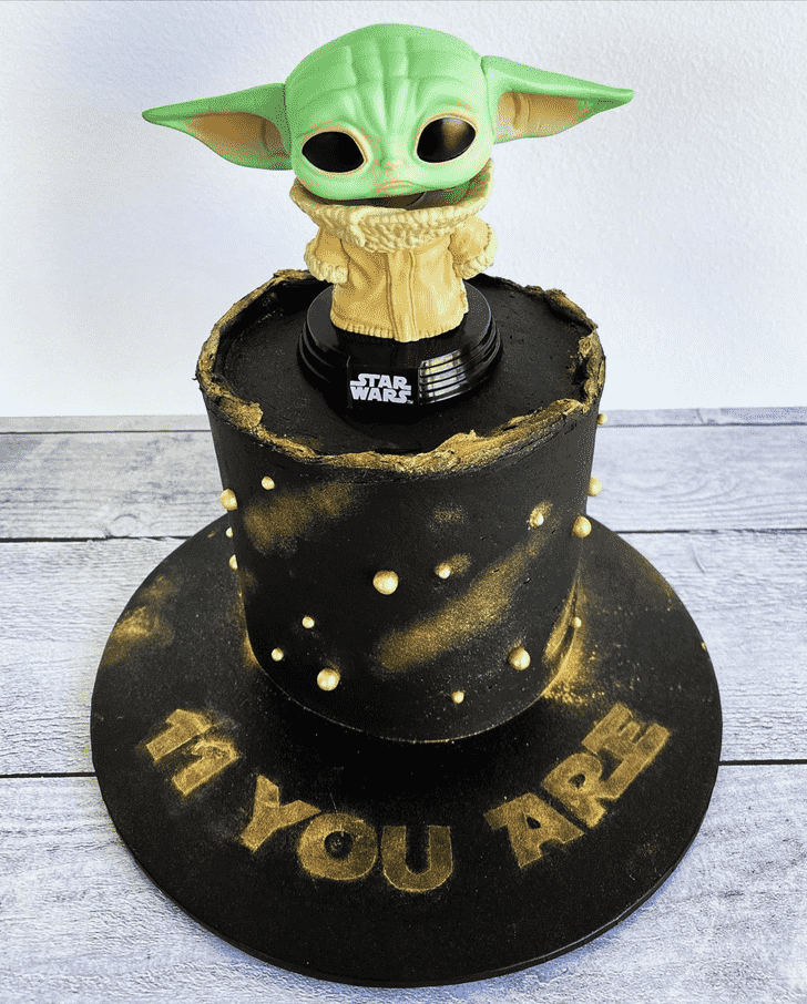 Dazzling Baby Yoda Cake