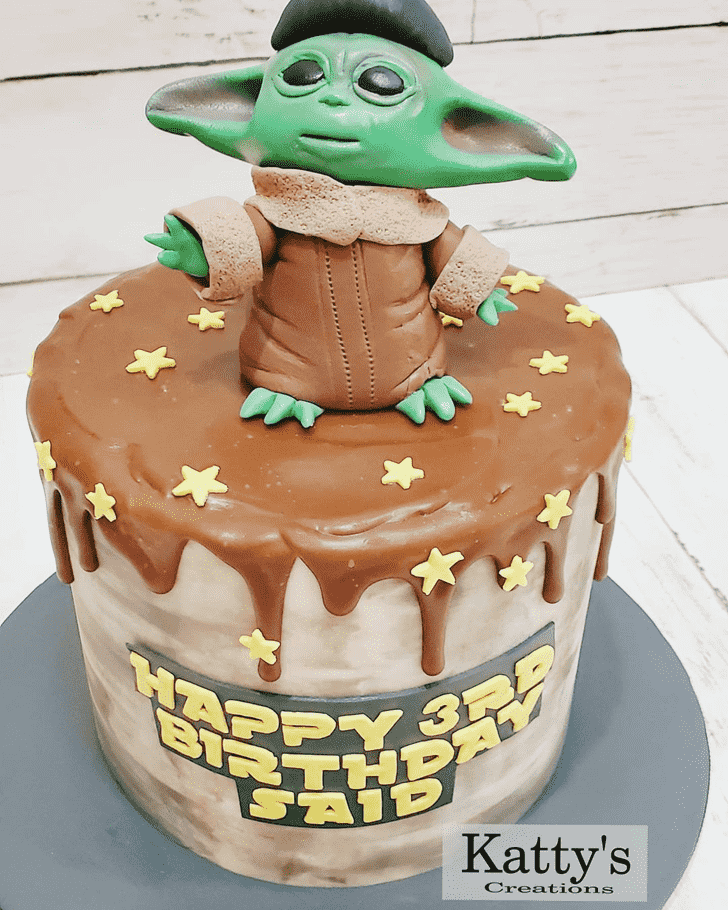 Delicate Baby Yoda Cake